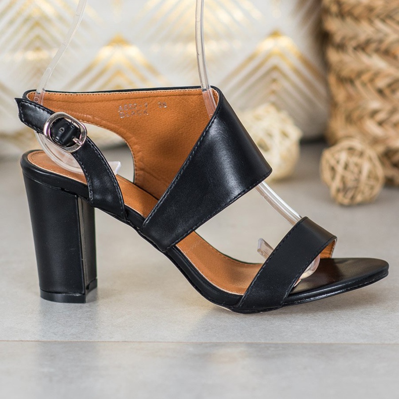SHELOVET Comodi sandali con tacco alto nero 2