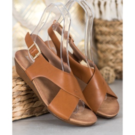 Small Swan Comodi sandali cammello marrone 1