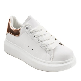 Sneakers bianche su suola spessa 650-3 bianca 1