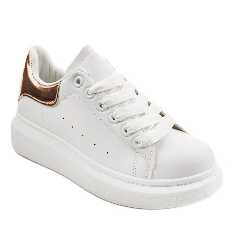 Sneakers bianche su suola spessa 650-3 bianco 1