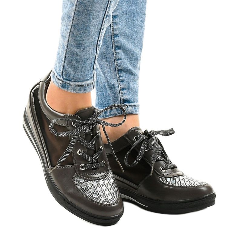 Sneakers in rete grigia sulla zeppa TL-29 grigio 1