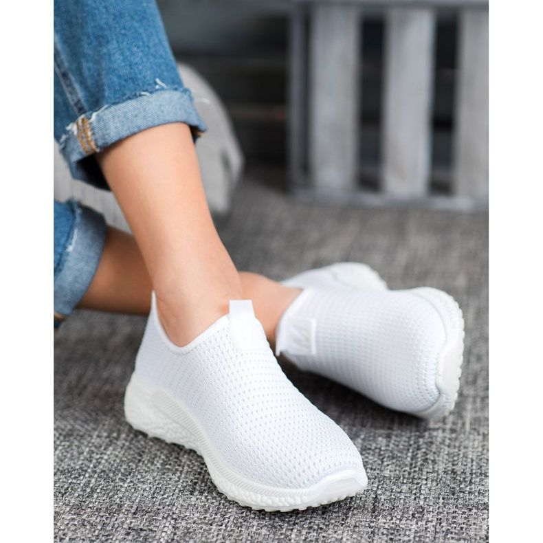 SHELOVET Slipon traforati bianco 1