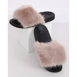 Pantofole beige con pelliccia CK107P Beige 1