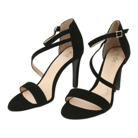 Sandali in pelle nera sul tacco alto Edeo 3344 nero 3