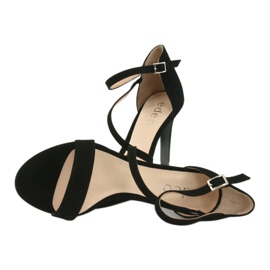 Sandali in pelle nera sul tacco alto Edeo 3344 nero 5