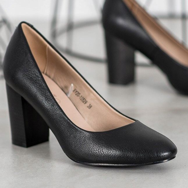 Comode pompe VINCEZA nero 1