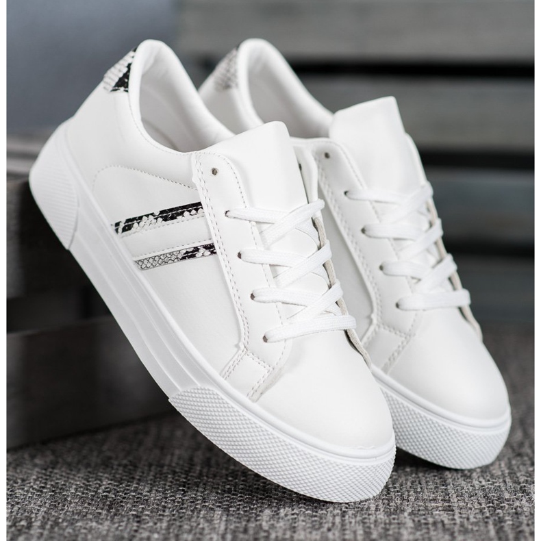 SHELOVET Scarpe sportive in ecopelle bianca 1
