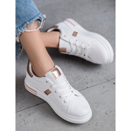 SHELOVET Scarpe sportive con inserti dorati bianco 1