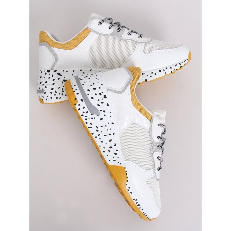 Bianco YL-22 Scarpe sportive gialle 1
