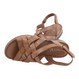Sandali Caprice scarpe da donna in pelle marrone 6