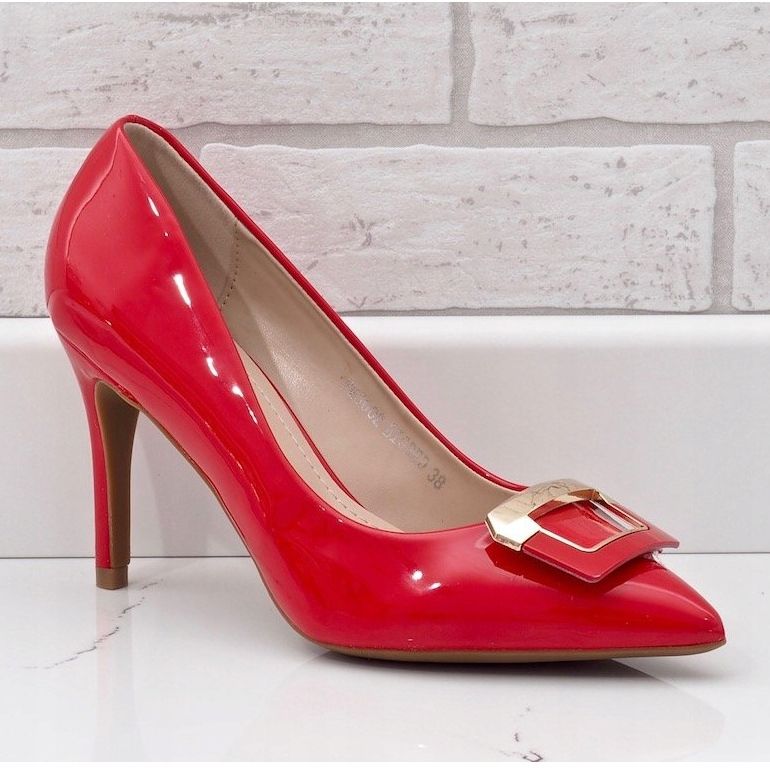 Tacchi laccati rossi con fibbia FM3002 rosso 1