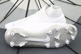 Scarpa da calcio Nike Phantom Vsn Academy Df FG / MG M AO3258-100 bianco 3