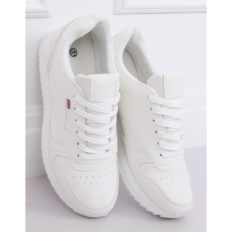 Scarpe sportive da donna bianche BK938 White bianco 1