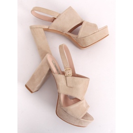 Sandali sul palo beige 9R02 Beige marrone verde 1