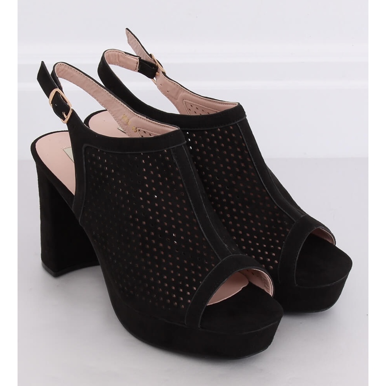 Sandali neri traforati con tacco alto 9R82 Black nero 1