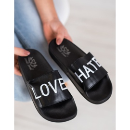 Small Swan LOVE &amp; HATE Pantofole Ecopelle nero 2