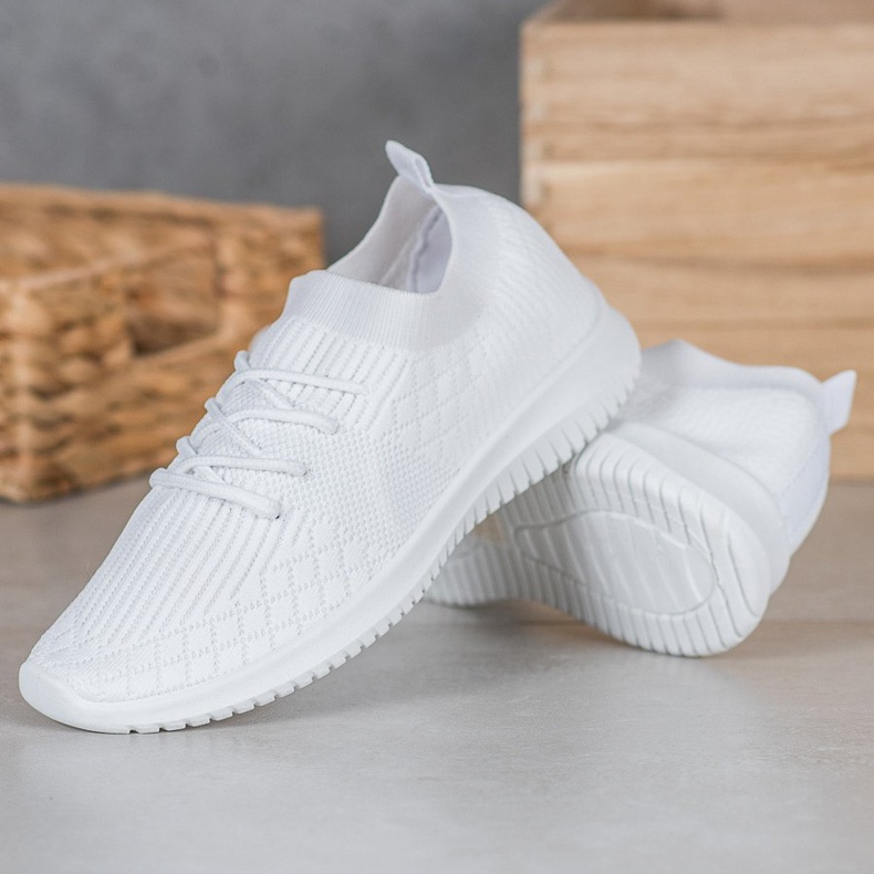 SHELOVET Scarpe sportive traforate bianca 1