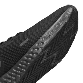 Scarpa Nike Revolution 5 FlyEase M BQ3211-001 nero 1