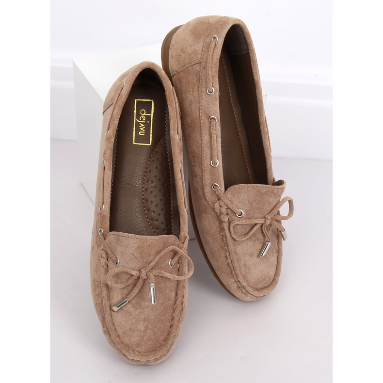 Mocassini da donna beige scuro RND / AW20 / 017 Taupe marrone 1