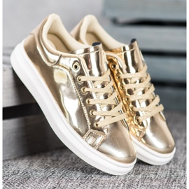 Bona Scarpe lucide sulla piattaforma giallo 1