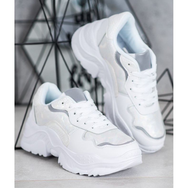 SHELOVET Scarpe da ginnastica leggere bianco 1
