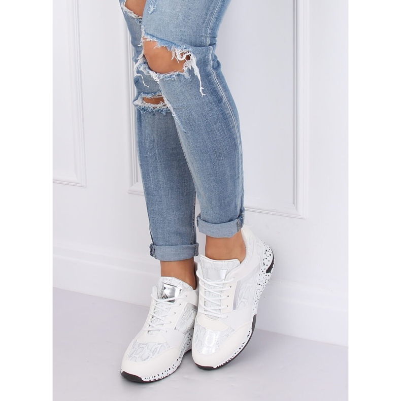 Scarpe sportive bianche sulla zeppa C131 Blanco bianca 1