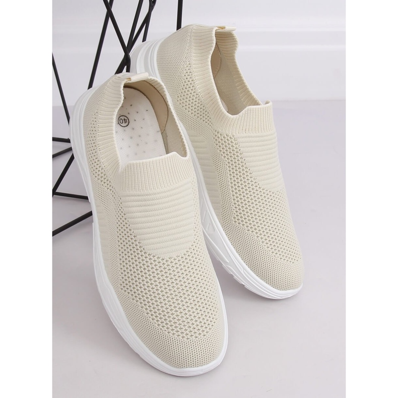 Scarpe sportive beige FZ13P Beige 2