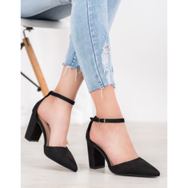 Seastar Décolleté in pelle scamosciata su un pilastro nero 1