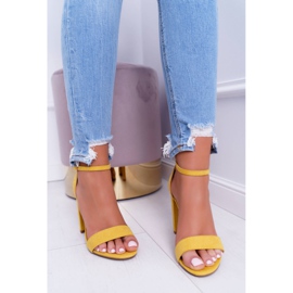 ADY Sandali Donna Con Tacco Camoscio Giallo Anastasie 1