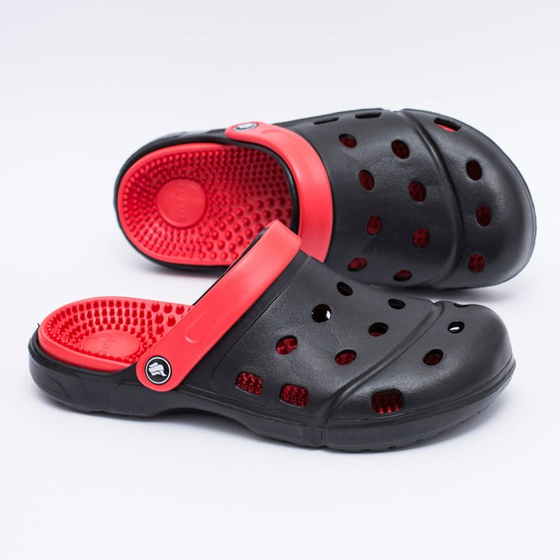 Flameshoes Pantofole da giardino da uomo Kroks Eva Black nero rosso 1