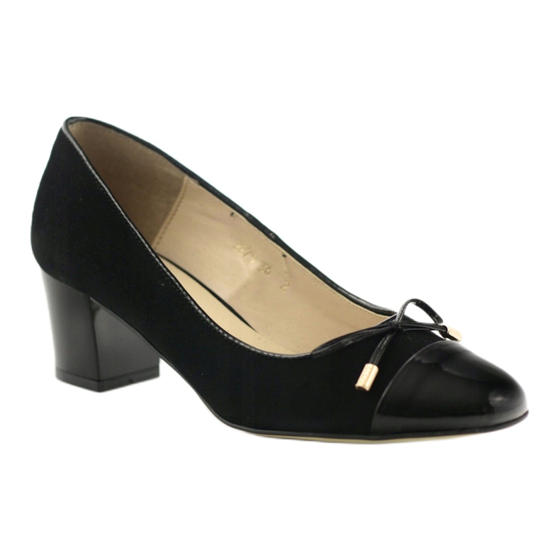 Pompe in pelle con un fiocco nero Sagan 2275 1