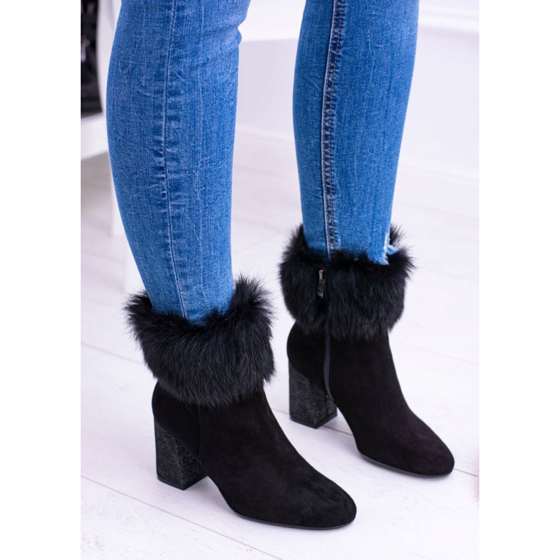 Stivali da donna in pelle scamosciata neri con Laura Messi 1689 Fur nero 2
