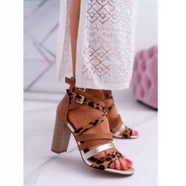 FE1 Sandali da donna eleganti su tacco alto con cinture Villey marrone 1