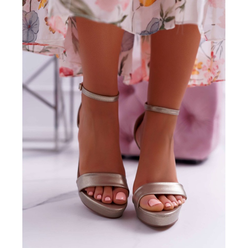 Moow Sandali da donna su piattaforma Ellania oro con tacco alto d'oro 2