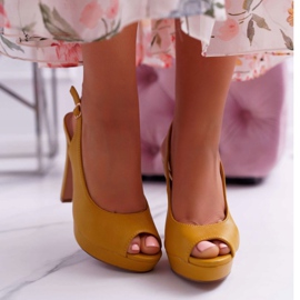 Moow Sandali Da Donna Con Tacco Alto Giallo Lorajn 2