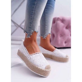 BUGO Espadrillas di pizzo da donna bianche Lovely Haven bianco 1
