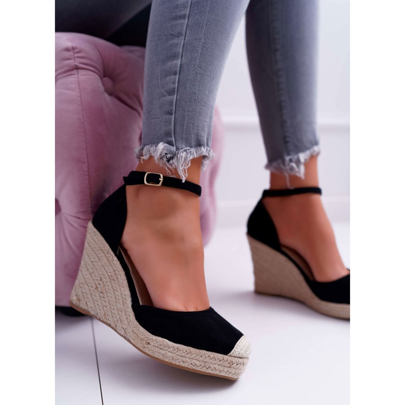 BUGO Sandali Da Donna Con Zeppa In Lino Nero Tammaris 1