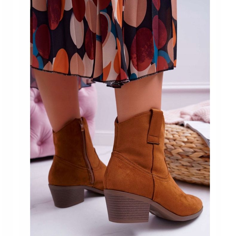 BUGO Stivali Donna Con Tacco Piatto Cowboy Cammello Telifa marrone 2