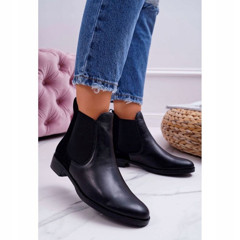 Stivali da donna Jodhpur in pelle Maciejka Nero 04359 1