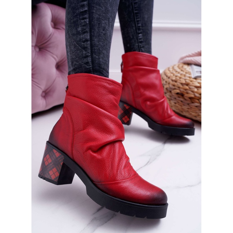 Stivali Maciejka in pelle da donna Rosso 04216-08 / 00-3 1