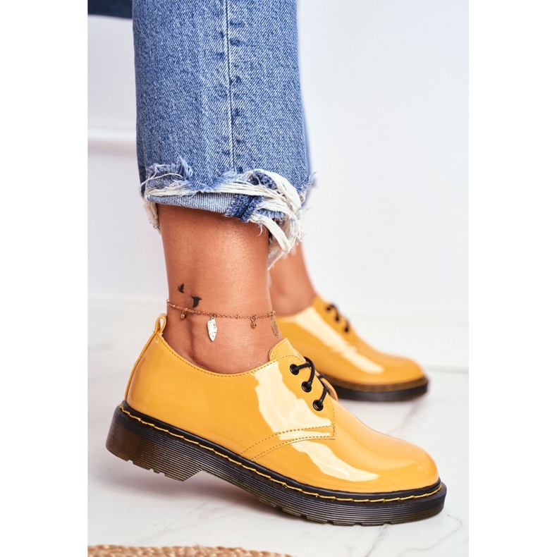SEA Scarpe Brogue da Donna Laccate Gialle Do It Better! giallo 1