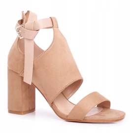 Vinceza Sandali da donna su un tacco alto Palme beige 1