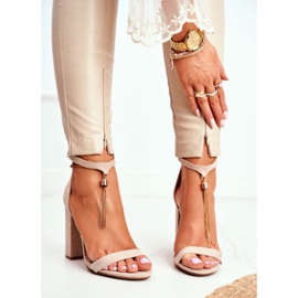 ADY Sandali in pelle scamosciata beige su una barra con frangia Annick 1