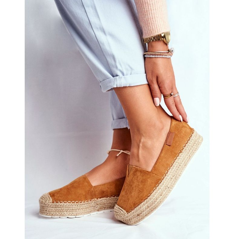 FB2 Espadrillas da donna sulla piattaforma in lino color cammello La Playa marrone 1