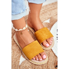 FRJ Pantofole classiche da donna in pelle scamosciata gialle Look At Me giallo 1
