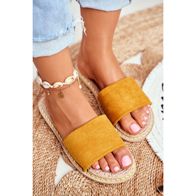 FRJ Pantofole classiche da donna in pelle scamosciata gialle Look At Me giallo 1