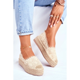 FRJ Espadrillas di pizzo da donna su una piattaforma folk beige 1