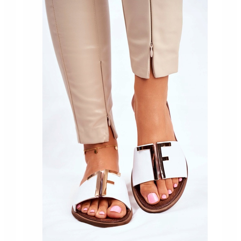 Pantofole da donna eleganti bianche Nicole Dilmah bianco 1
