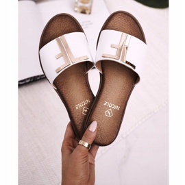 Pantofole da donna eleganti bianche Nicole Dilmah bianco 2