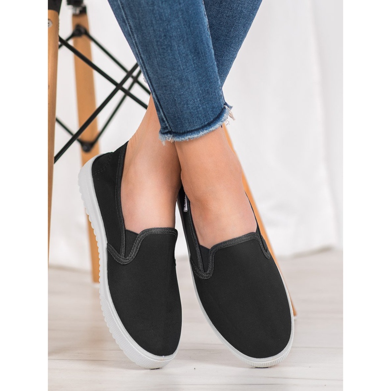SHELOVET Sneakers Slip-on Sulla Piattaforma nero 2